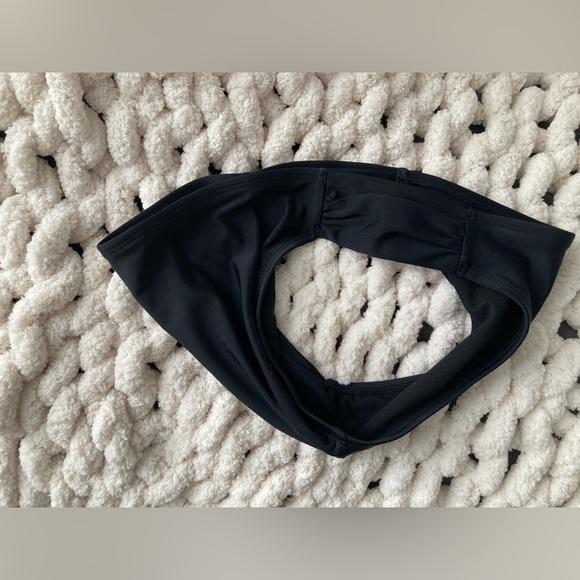 Black Bikini Bottom XS/S - Picture 5 of 11